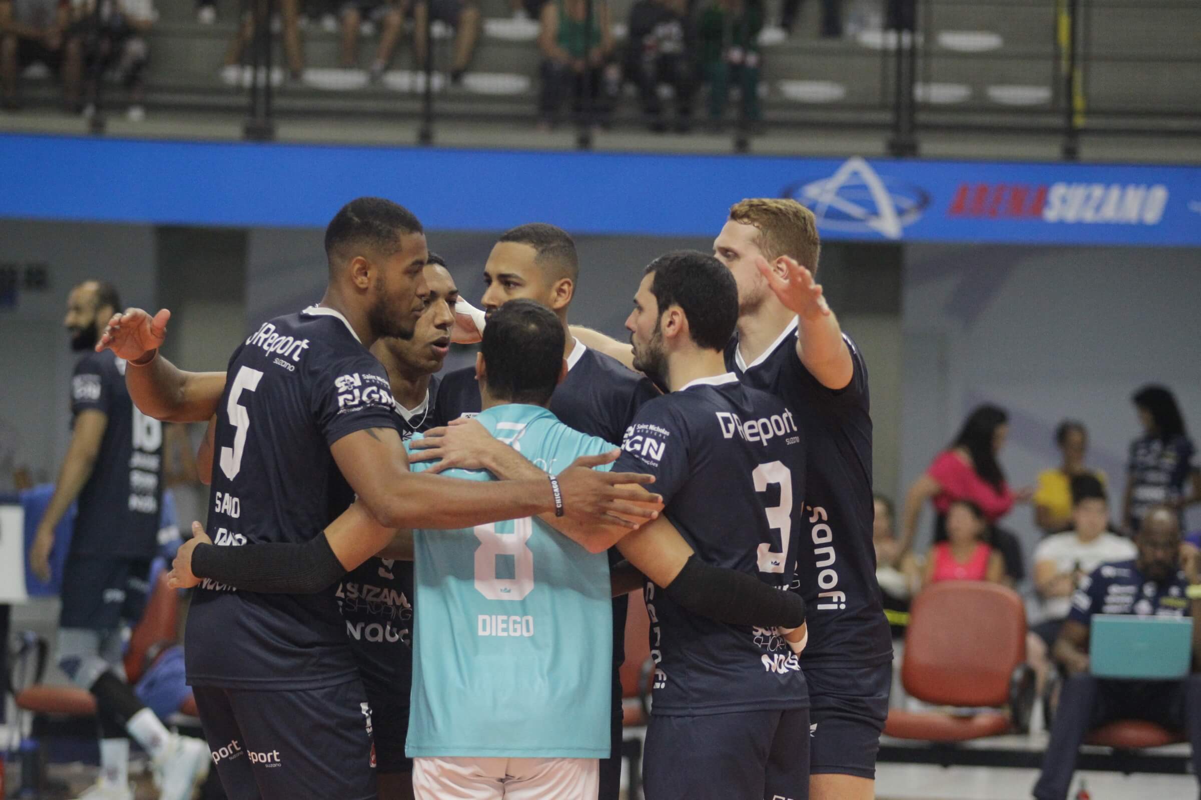 Farma Conde Vôlei São José é superado pelo Suzano Vôlei no tie-break