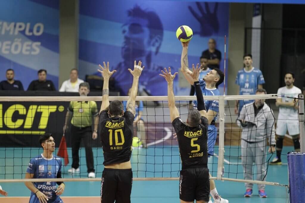 Vedacit Vôlei Guarulhos supera Suzano e conquista o Campeonato